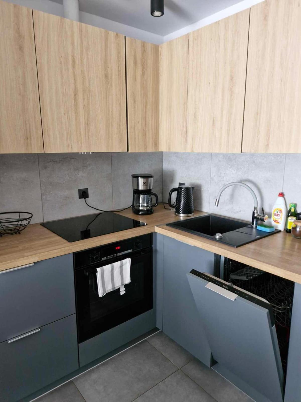 Mieszkanie W Nowoczesnym Halo Apartament W Centrum فروتسواف المظهر الخارجي الصورة
